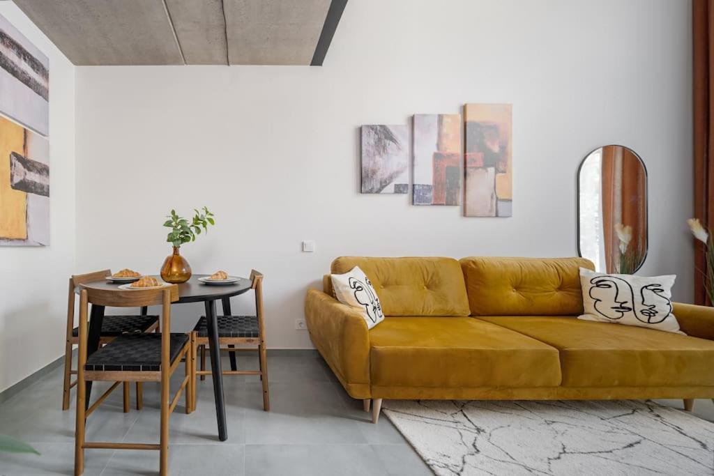 Butas Stylish Loft In