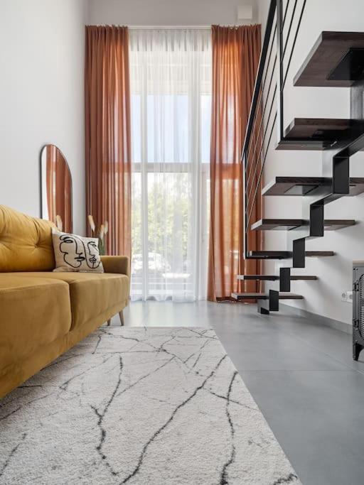 Stylish Loft In Vilnius